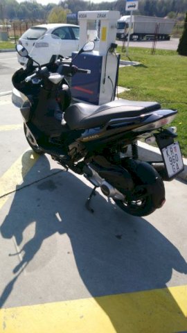 Gilera Nexus 300, može zamjena za auto, 2010 god