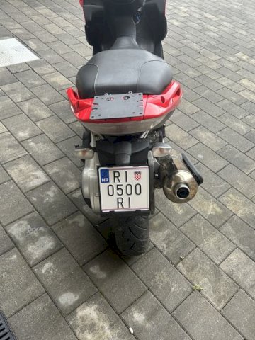Gilera Nexus 500 cm3, 2008 god.
