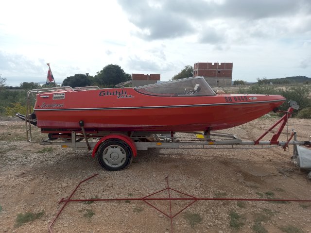 Gliser 5.5m /moze zamjena