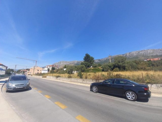 Građevinsko zemljište, Kaštel Sućurac, 2422 m