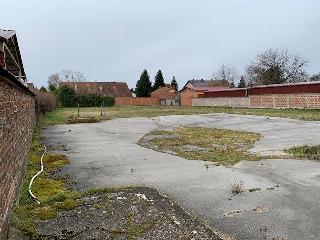 Građevinsko zemljište, Virovitica, 1900 m2