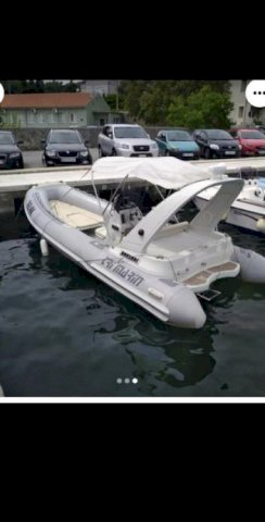 Gumenjak Tri Marin