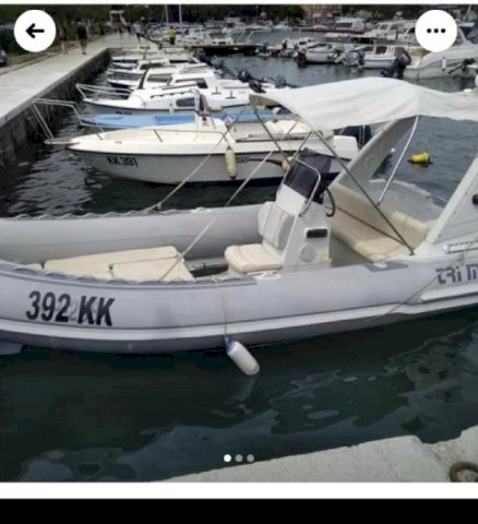 Gumenjak Tri Marin
