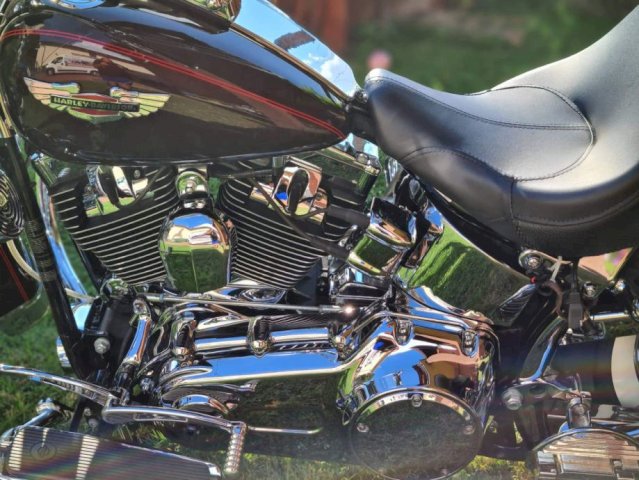 Harley Davidson Deluxe 1584 cm3, 2011 god.