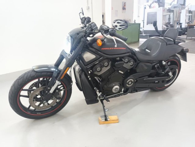 Harley Davidson Night Rod Special 10th Anniversar