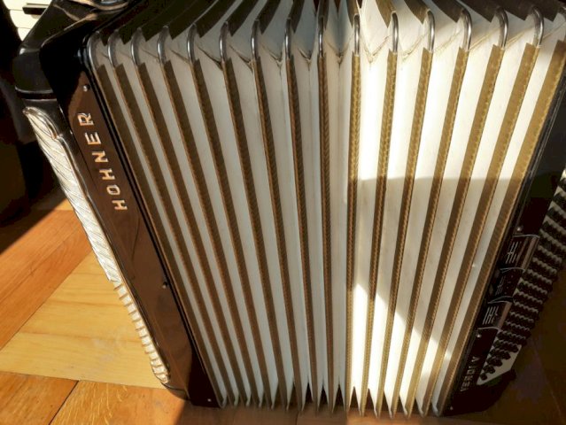 Hohner Verdi V harmonika