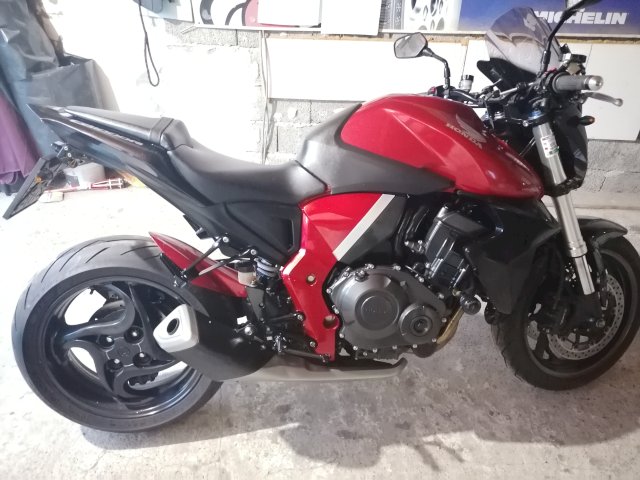 Honda CB1000R