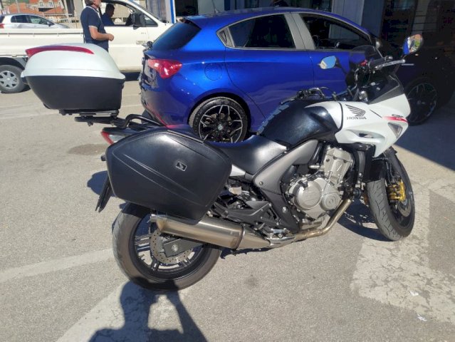 Honda Cbf 600s cm3, 2010 god.
