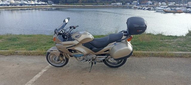 Honda Deauville NT 650, 2004 god.