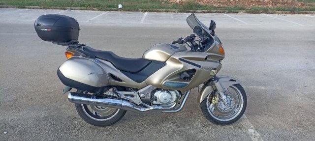 Honda Deauville NT 650, 2004 god.