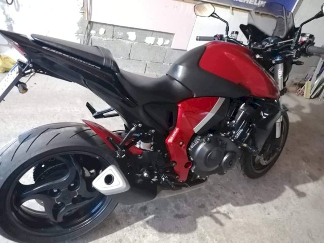 Honda Honda CB1000R 1000 cm3, 2010 god.