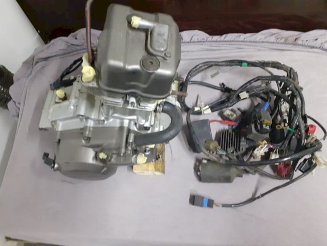 Honda cbr 125 r dijelovi