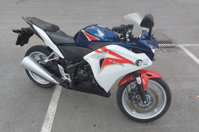 Honda cbr,250
