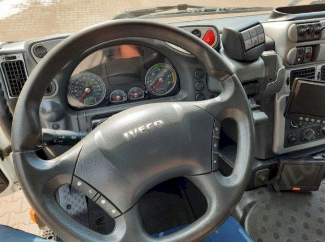 IVECO STRALIS 310 + HDS KRAN PALFINGER PK 12001 E