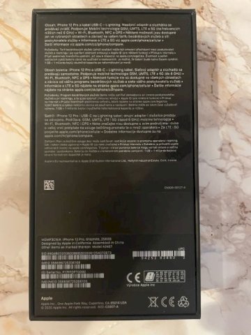 Iphone 12 PRO / 256 GB / garancija / bez tragova