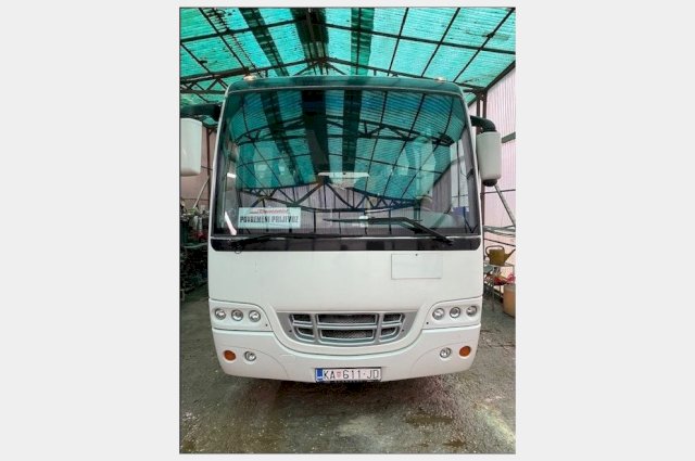 Isuzu Tourquoise
