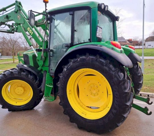 JOHN DEERE 6220 PREMIUM