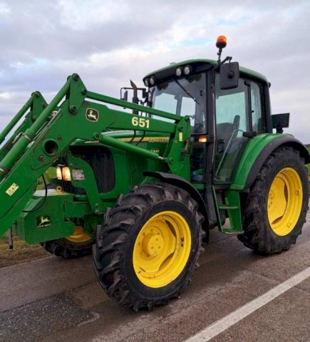 JOHN DEERE 6220 PREMIUM