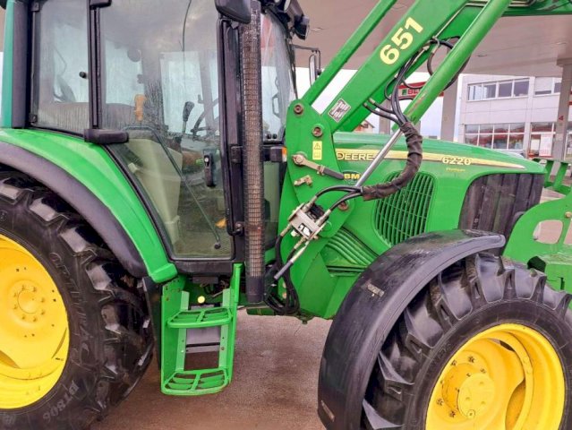 JOHN DEERE 6220 PREMIUM