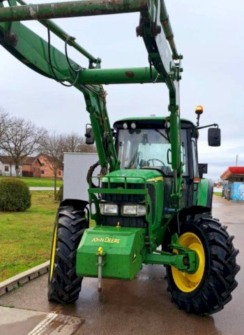 JOHN DEERE 6220 PREMIUM
