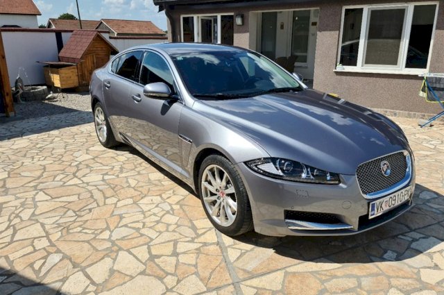 Jaguar XF 2.2D