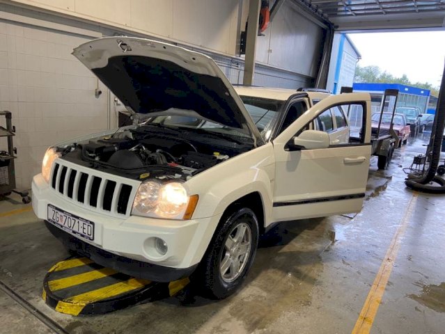 Jeep Grand Cherokee 3.7 benz 4 x 4, Aut