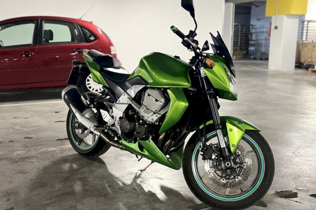 KAWASAKI Z750 ABS
