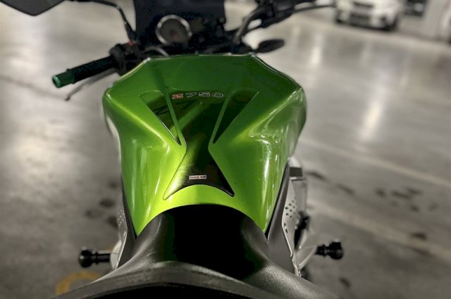 KAWASAKI Z750 ABS