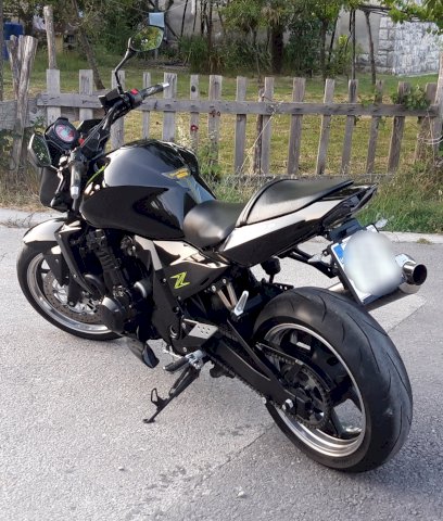 KAWASAKY Z750,,TOP STANJE