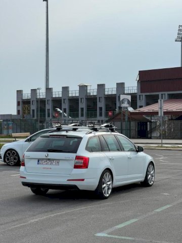ŠKODA OCTAVIA 2.0TDI TOP STANJE, SERVISNA.