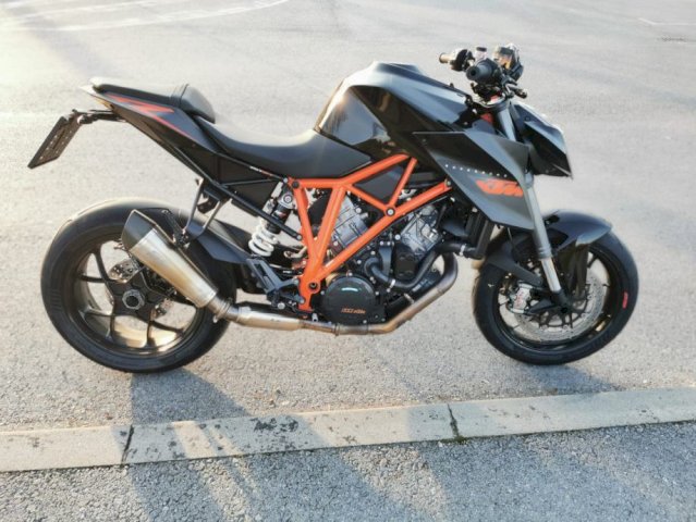 KTM Superduke 1290R 1301 cm3, 2014 god.