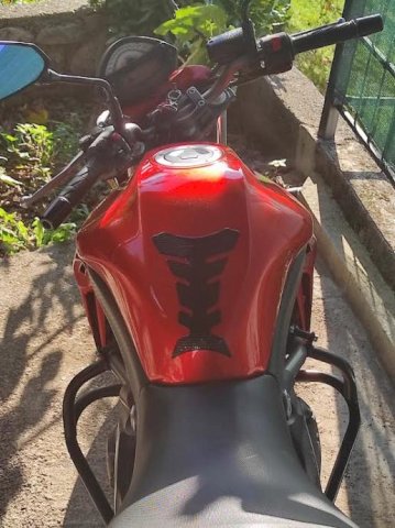 Kawasaki ER 6N 650 cm3, 2009 god.