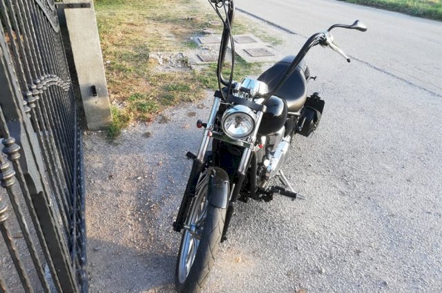Kawasaki VN 900 Custom