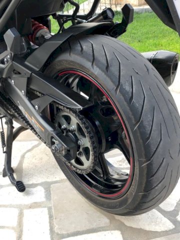 Kawasaki Versys 1043 cm3, 2017 god.