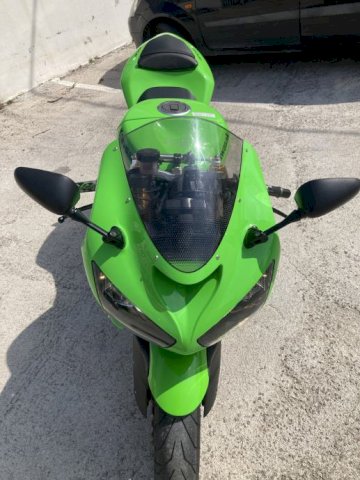 Kawasaki Zx6r 636 cm3, 2005 god.