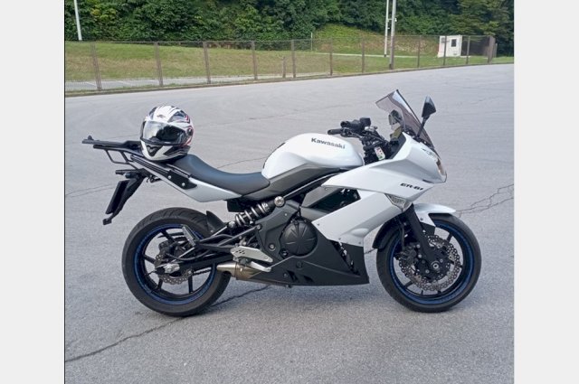Kawasaki er 6f