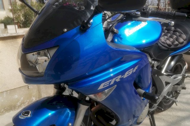Kawasaki er-6f