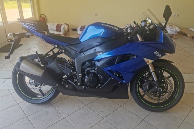 Kawasaki zx6r