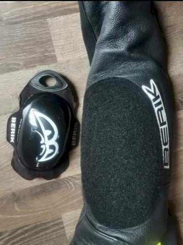Kožna moto oprema