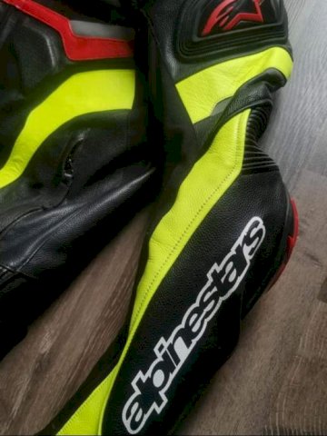 Kožna moto oprema