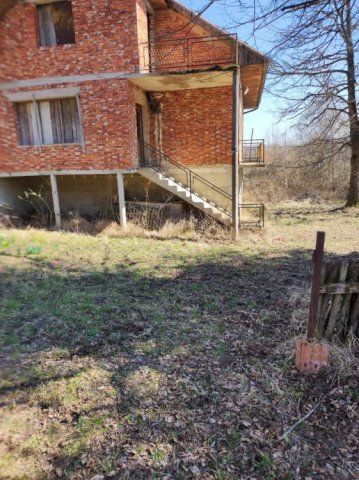 Kuća: Golinja, 30min od Zg, 250m2 15ha zemlje