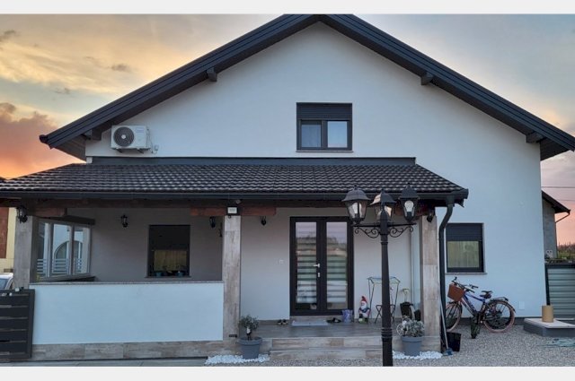 Kuća Vinkovci Vinkovačko Novo Selo