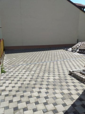 Kuća: Zagreb (Trešnjevka), 255.00 m2