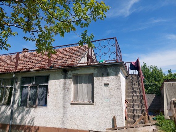 Kuca u orolik,moguca zamijena za drugu