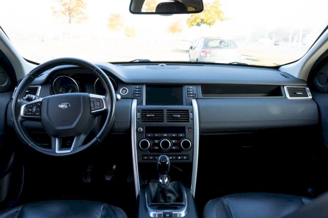 Land Rover Discovery Sport 2016