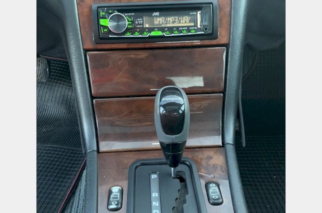 MERCEDES BENZ E 300d AUTOMATIC,REGISTRIRAN,VELIKI