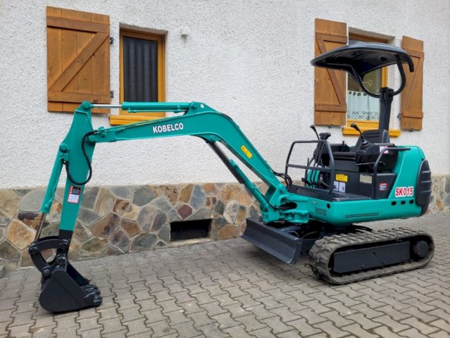 MINI BAGER KOBELCO SK015 kao nov i malo sati