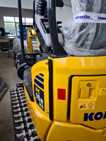 MINI BAGER KOMATSU PC16R-3HS - NOVO!!