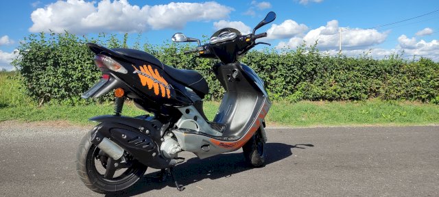 Malaguti Firefox F15 Digital - Zamjena za cross 1