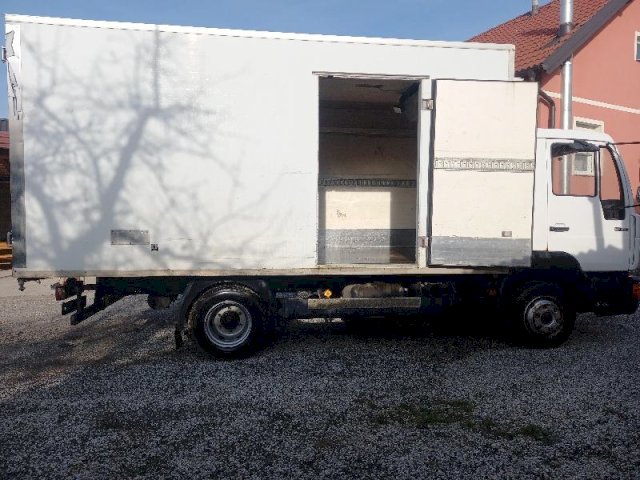 Man 8.163, 1999 god.